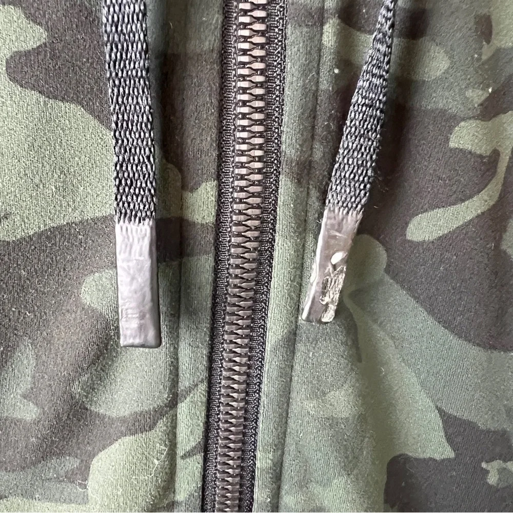 Lululemon Hooded Define Jacket Nulu Heritage Camo Green Multi